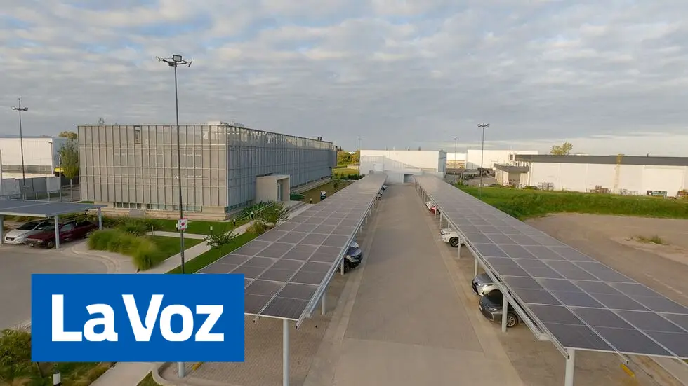 Los techos que producen energía se han vuelto una solución funcional